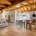 Civico 60 In Valle D'aosta Apartman Arliod