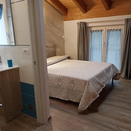 Apartment Civico 60 In Valle D'aosta Arliod